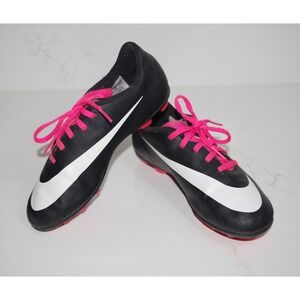 Nike Mercurial Victory V FG Kids Size 2.5Y Soccer Cleats Black Pink 749906-016